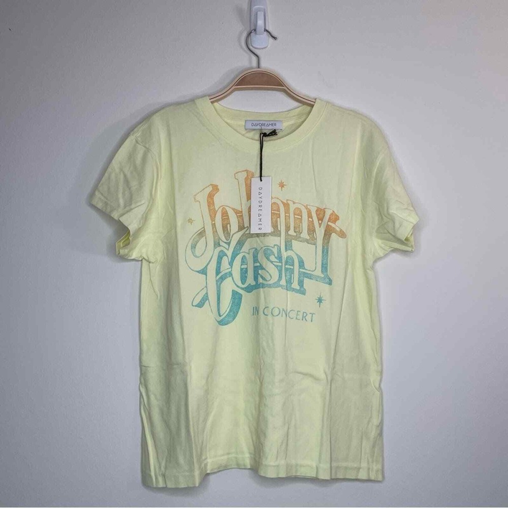 Daydreamer Johnny Cash A Thing Called Love Tour Graphic Tee Small Yellow NWT - Picture 2 of 6
